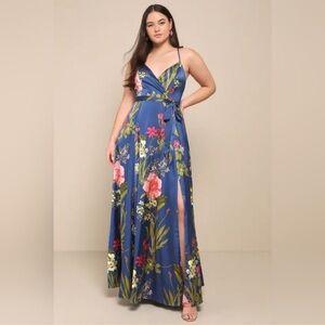NWOT Lulu’s Floral Blue Maxi Dress Size XL